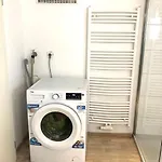 Grosses Monteurhaus Zur Alleinigen Nutzung In - Maximal 6 Personen - 4 Schlafzimmer * Duisburg