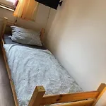 Grosses Monteurhaus Zur Alleinigen Nutzung In - Maximal 6 Personen - 4 Schlafzimmer * Duisburg