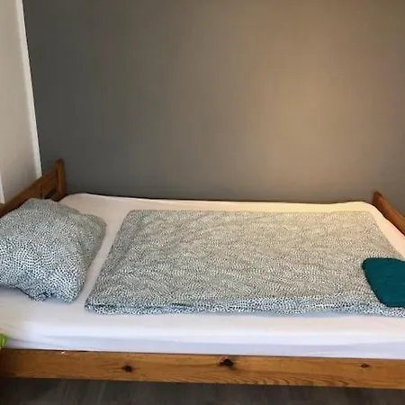 Big House In - Maximal 6 Persons With Garden * Duisburg