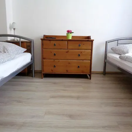 דירה Grosses Monteurhaus Zur Alleinigen Nutzung In - Maximal 6 Personen - 4 Schlafzimmer *