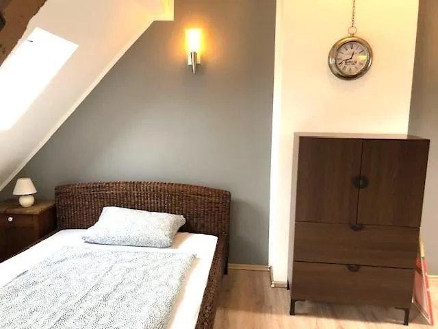 Grosses Monteurhaus Zur Alleinigen Nutzung In Duisburg - Maximal 6 Personen - 4 Schlafzimmer Appartamento